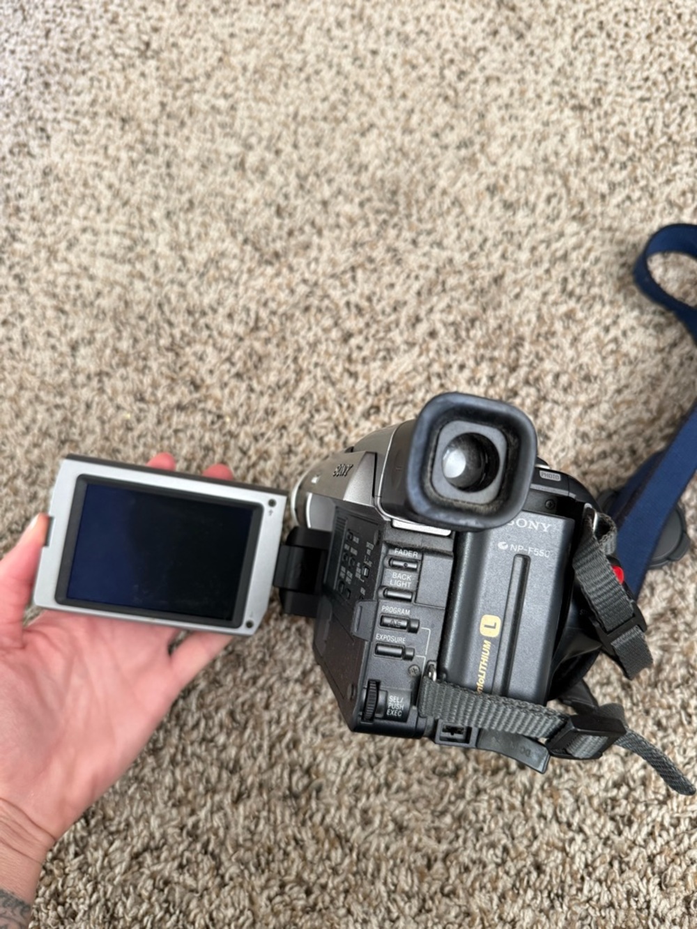 Sony Silver and Black Digital Handycam Video Camera - Picture 2 of 6